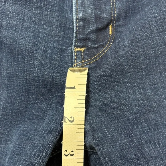 Levi's Women's Dark Blue Straight Jeans - Picture 7 of 9